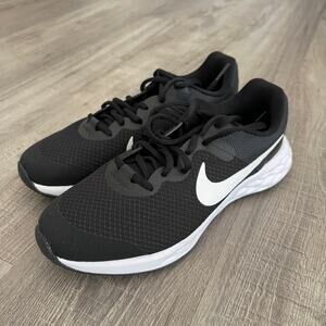 Nike Women's Black Pegasus Turbo Next Nature Road Running Shoes - Size US 10